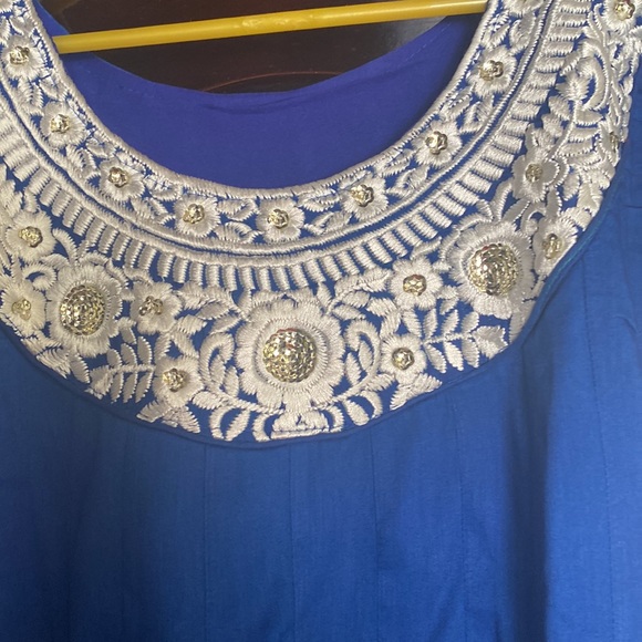 Royal blue embroidered A-line kurti - Picture 3 of 7